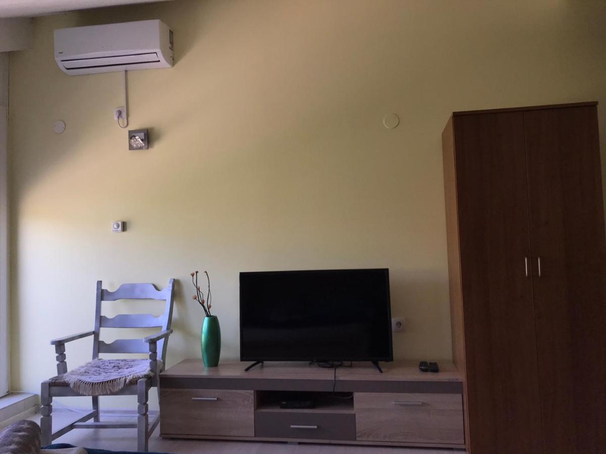 Apartmani Dino ブラガイ エクステリア 写真